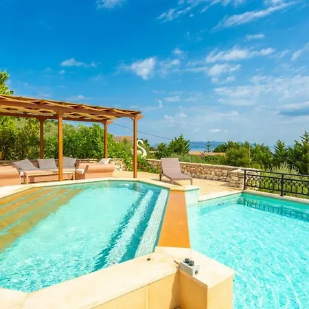 Kyknos Villa Katomerion